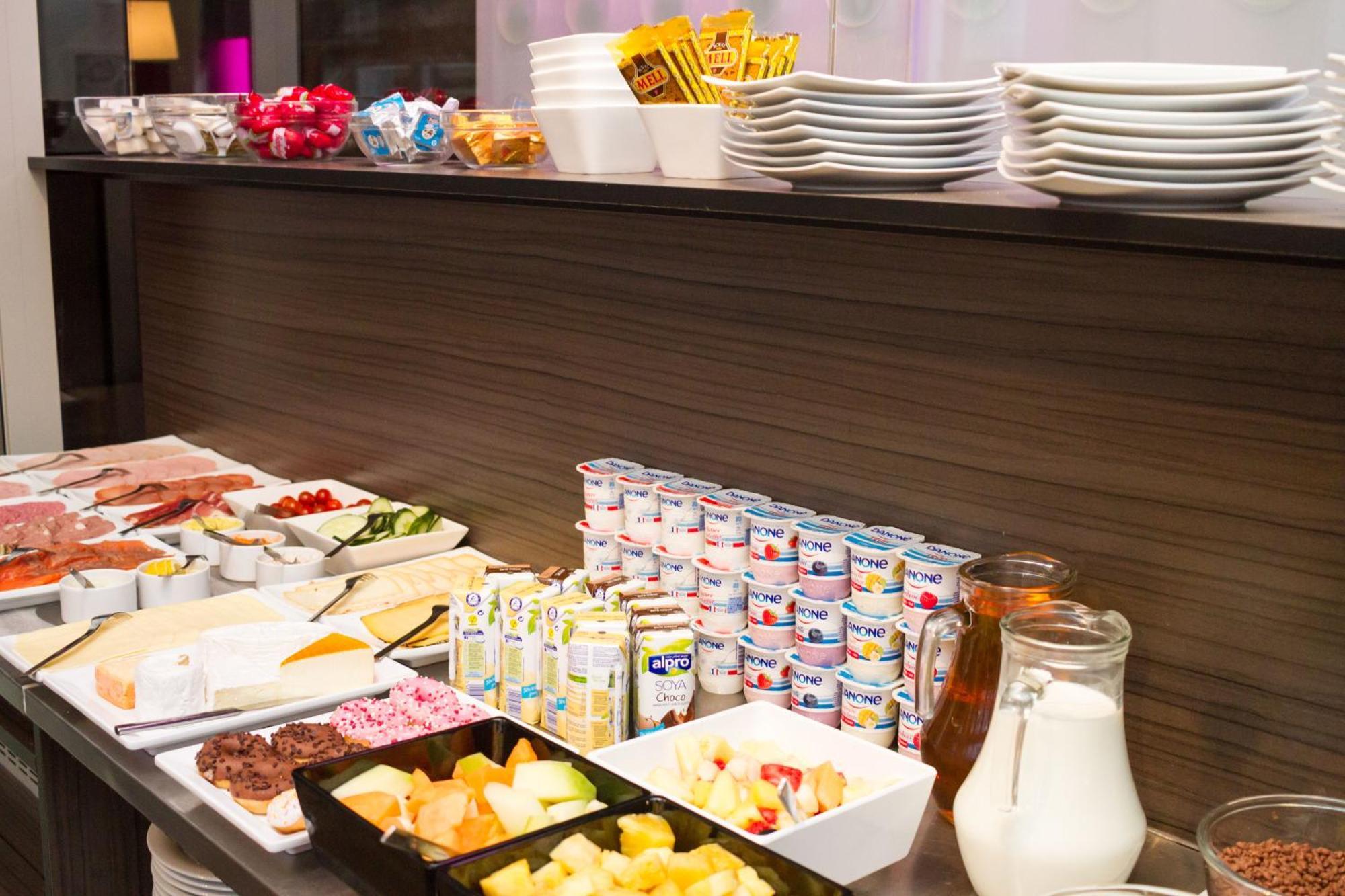 Hotel Saint Sauveur By Wp Hotels ブランケンベルヘ エクステリア 写真